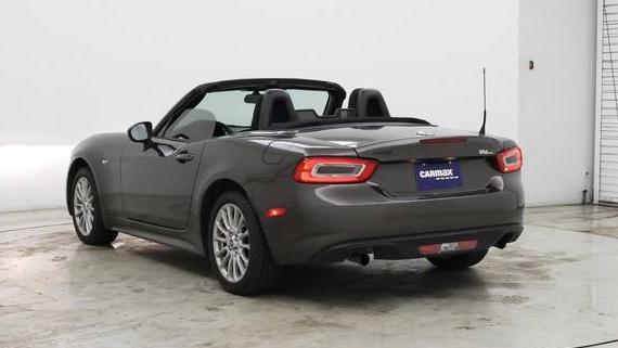 FIAT 124 SPIDER 2018 JC1NFAEK3J0138411 image